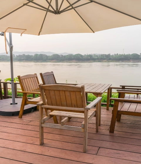 How to Store Wooden Furniture Safely in Coastal Environments?